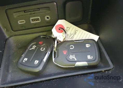 2018 GMC Terrain Denali z USA, uszkodzony, nr VIN 3GKALXEX8JL403145